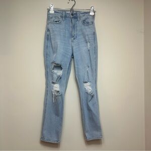 Hollister Curvy Ultra High Rise Mom Jeans Distressed Light Wash Vintage sz 00S